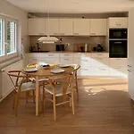 Haus Dorothea - Fuer Vier Mit Garten Apartmán *