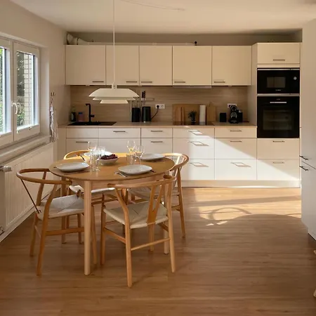 Haus Dorothea - Mit Garten Apartmán *